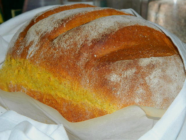 Turmeric loaf 2